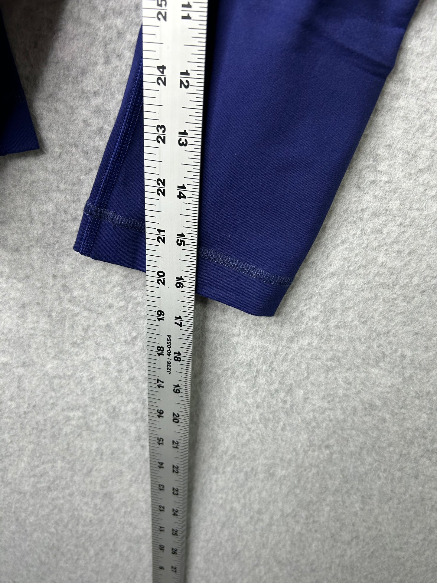 Lululemon Wunder Under 16" Crop Size 2 Pigment Blue