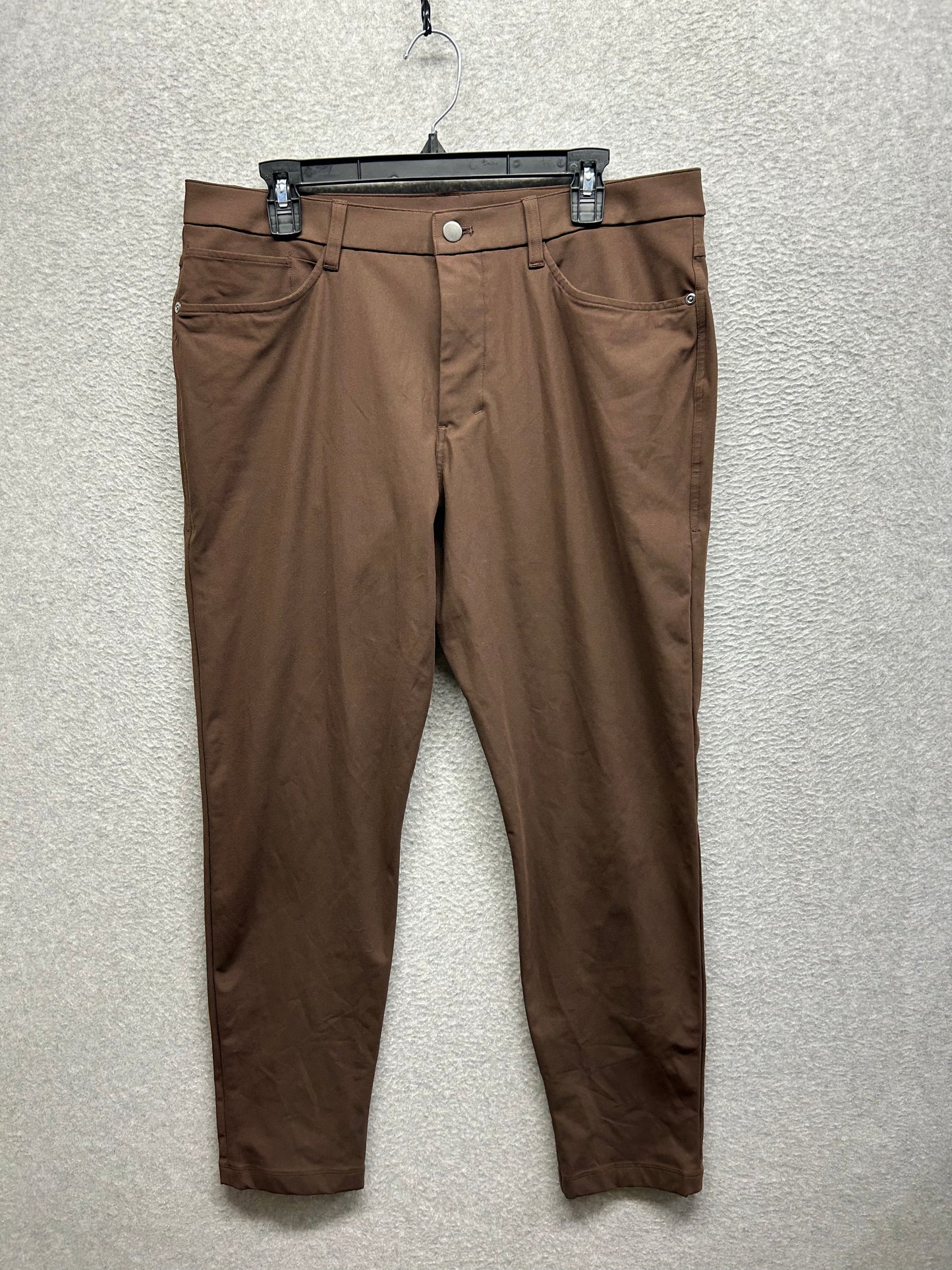 Lululemon ABC Slim-Fit 5 Pocket Pant Warpstreme Size 34x30 Dark Coffee