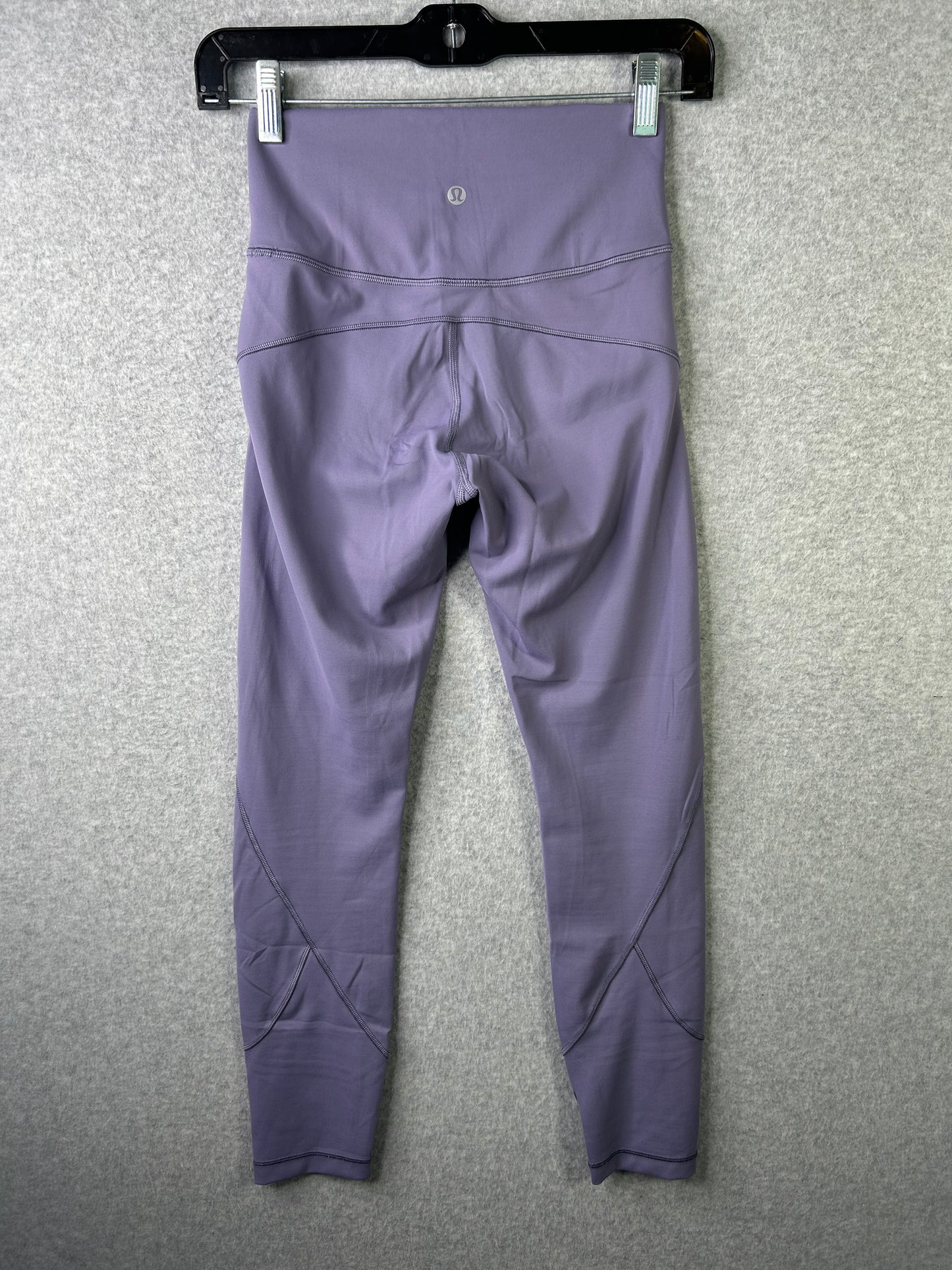 Lululemon In Movement Tight 25" Everlux Size 4 Purple Quartz