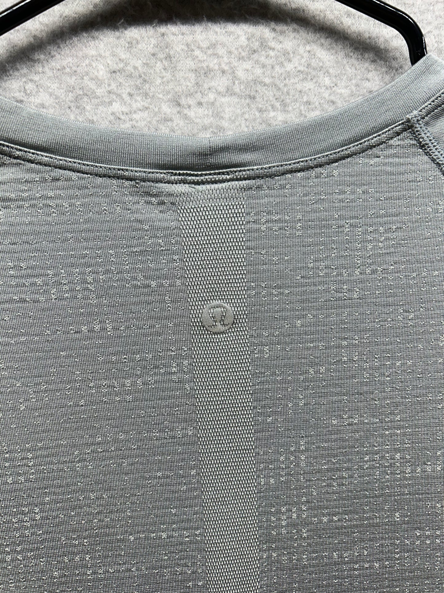 Lululemon Swiftly Tech Long Sleeve Size 16 Gray