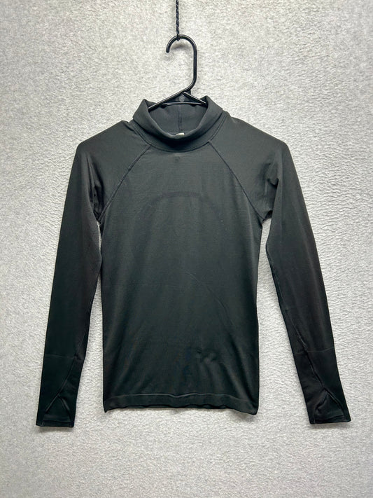 Lululemon Swiftly Speed Turtleneck Size 4 Black