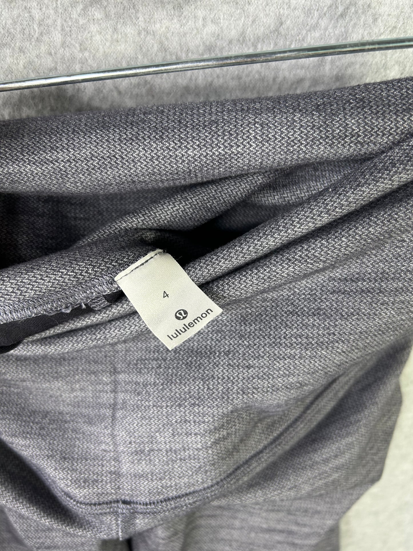 Lululemon Align Pant Super High-Rise 28" Size 4 Heathered Herringbone Heathered Black