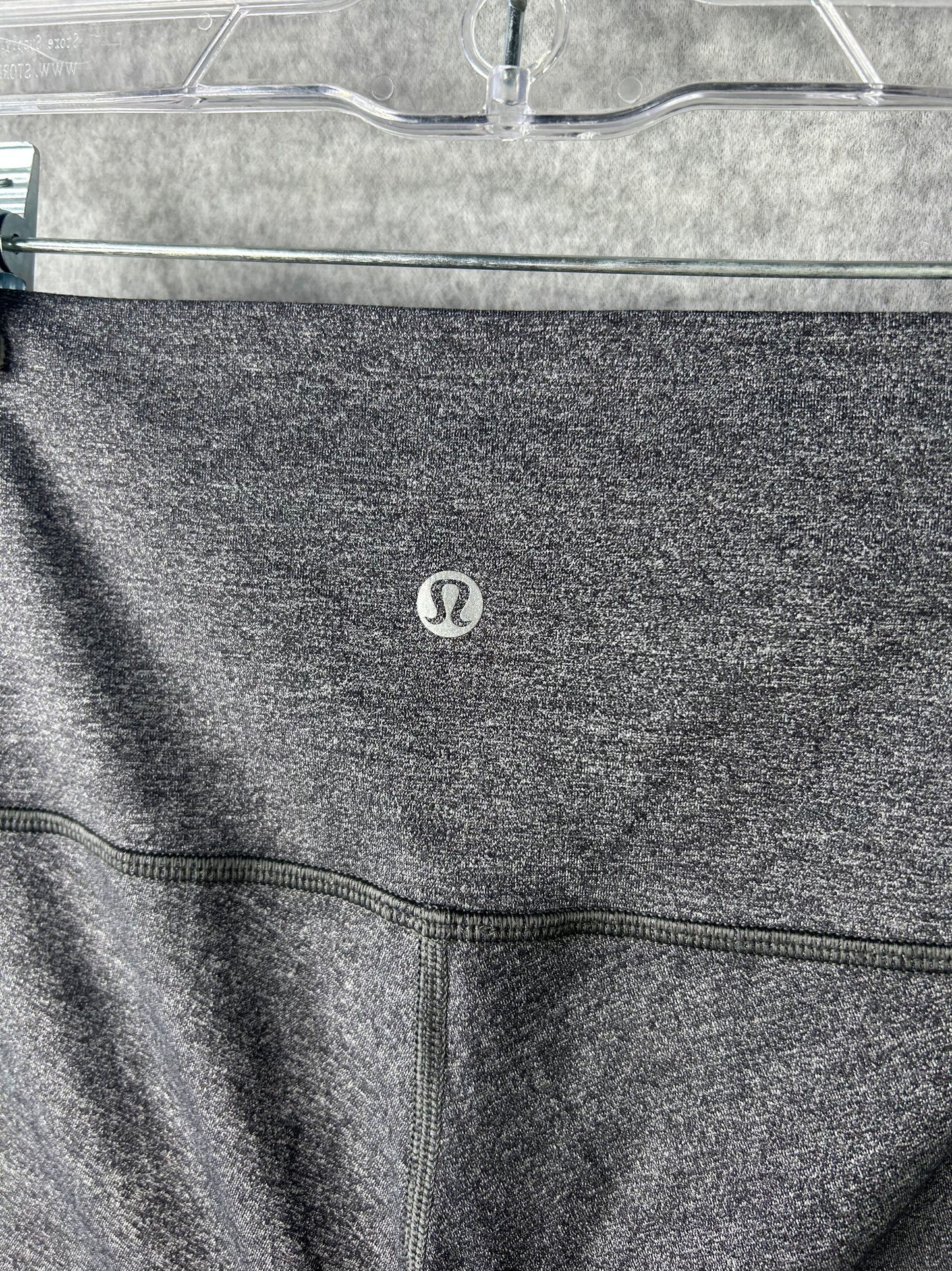 Lululemon Wunder Under Hi-Rise 1/2 Tight Luxtreme 18" Size 2 Heathered Black