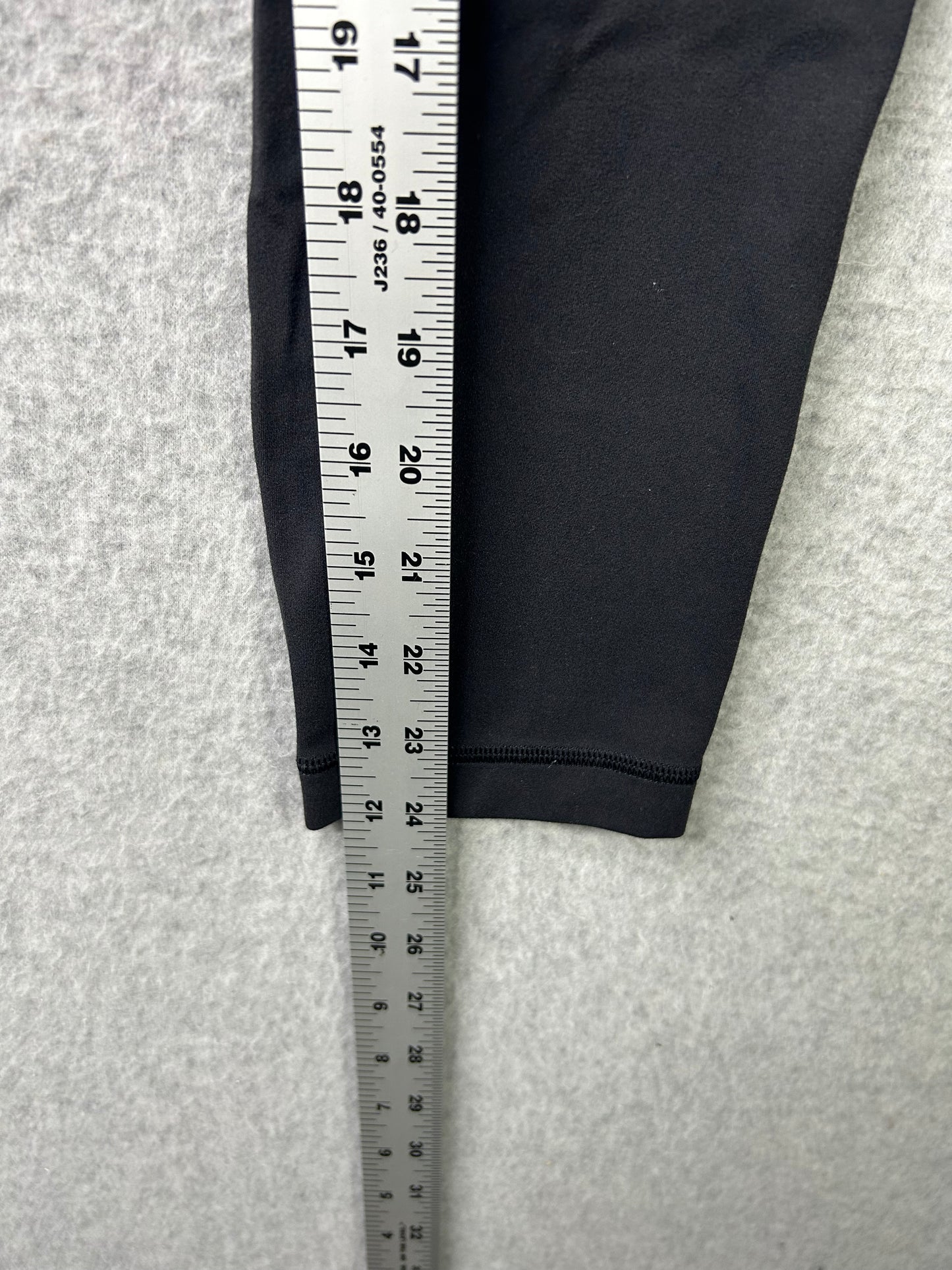 Lululemon Align Leggings 24" Size 2 Black
