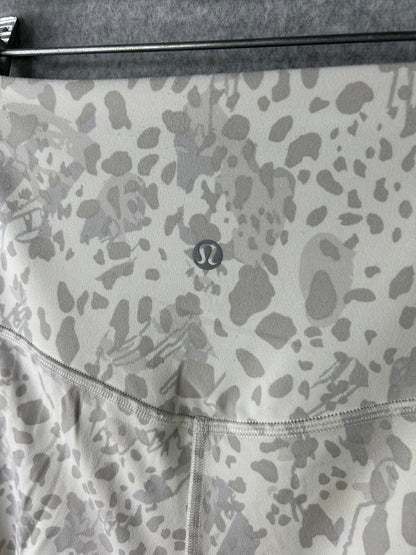 Lululemon Align High-Rise Crop 20" Size 2 Cheetah Camo Antique White Multi