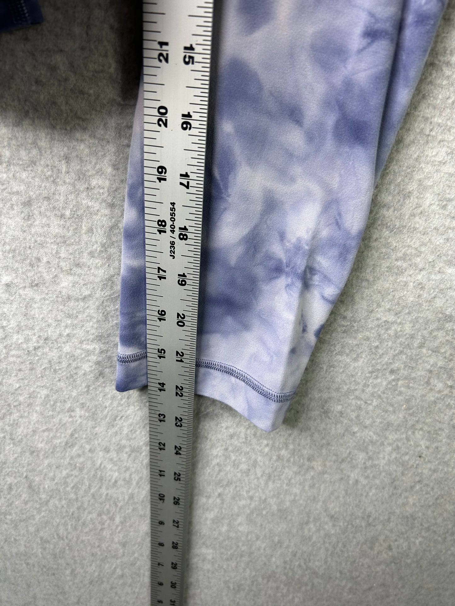 Lululemon Align Crop 22" Size 2 Diamond Dye  Iced Iris Peri Purple