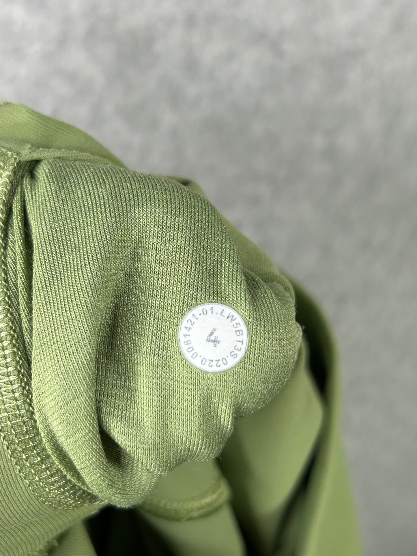 Lululemon Wunder Under High-Rise Tight 27" Size 4 Luxtreme Vista Green