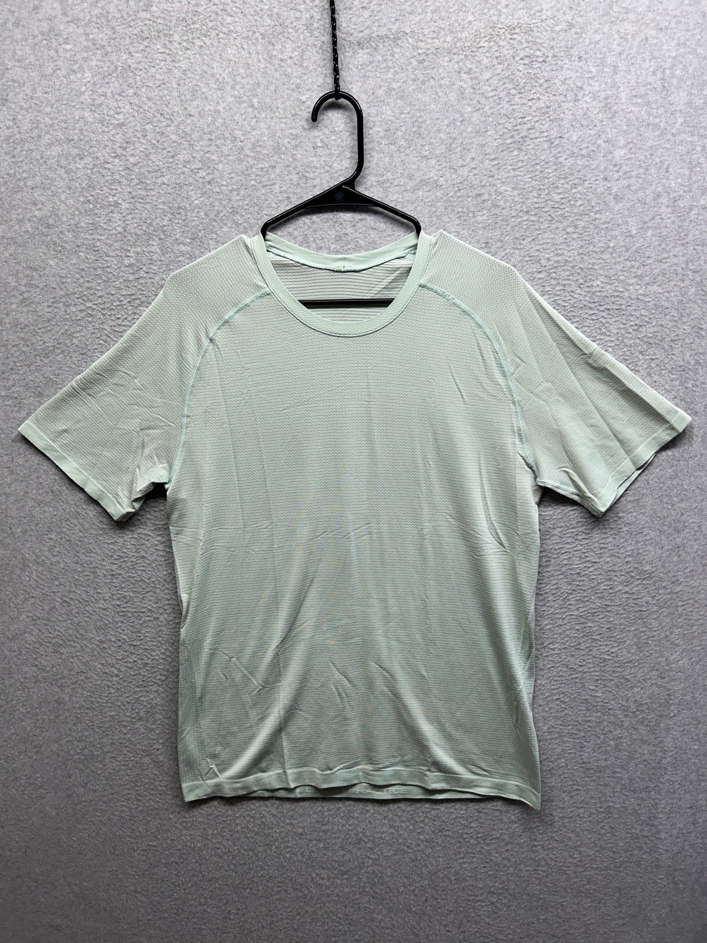 Lululemon Metal Vent Tech Surge Short Sleeve Size Medium Amazonite