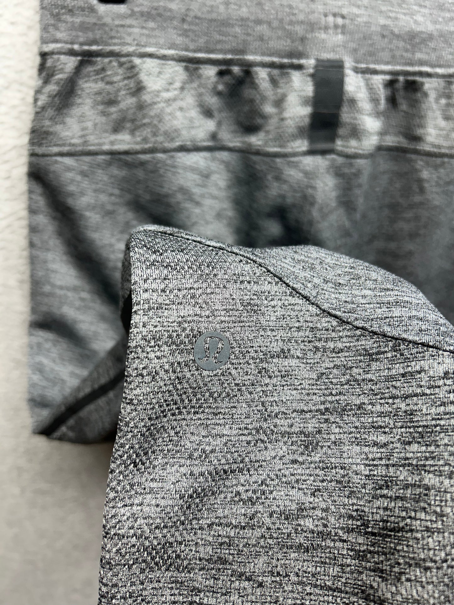 Lululemon Textured Tech Jogger Size Medium Graphite Grey | Vapor