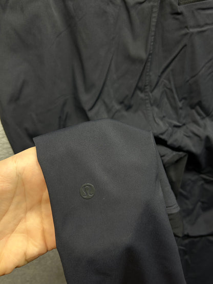 Lululemon Great Wall Pant Size Medium Obsidian