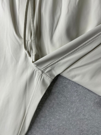 Lululemon Tapered-Leg Mid-Rise 7/8 Pant Luxtreme Size Small Bone (Square Dot)