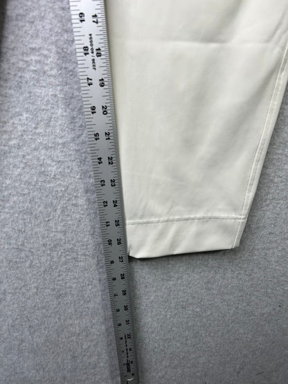 Lululemon Tapered-Leg Mid-Rise 7/8 Pant Luxtreme Size Small Bone (Square Dot)