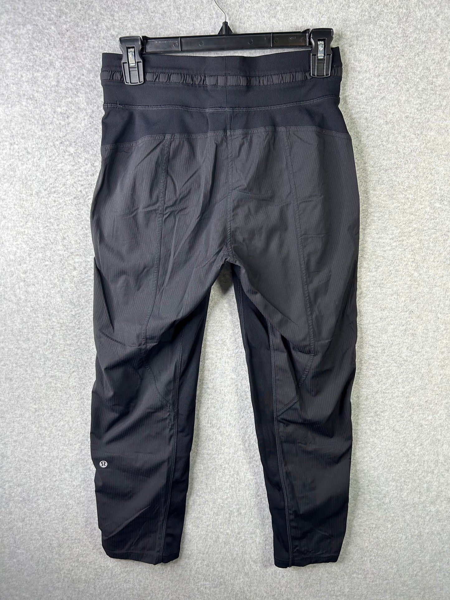 Lululemon Dance Studio Crop 24" Size 4 Black