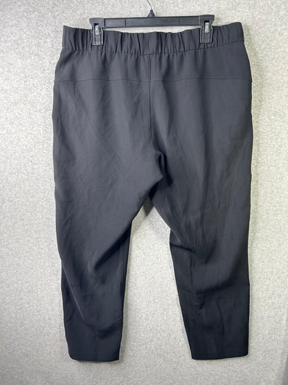 Lululemon On The Fly Pant Woven 28" Size 12 Black