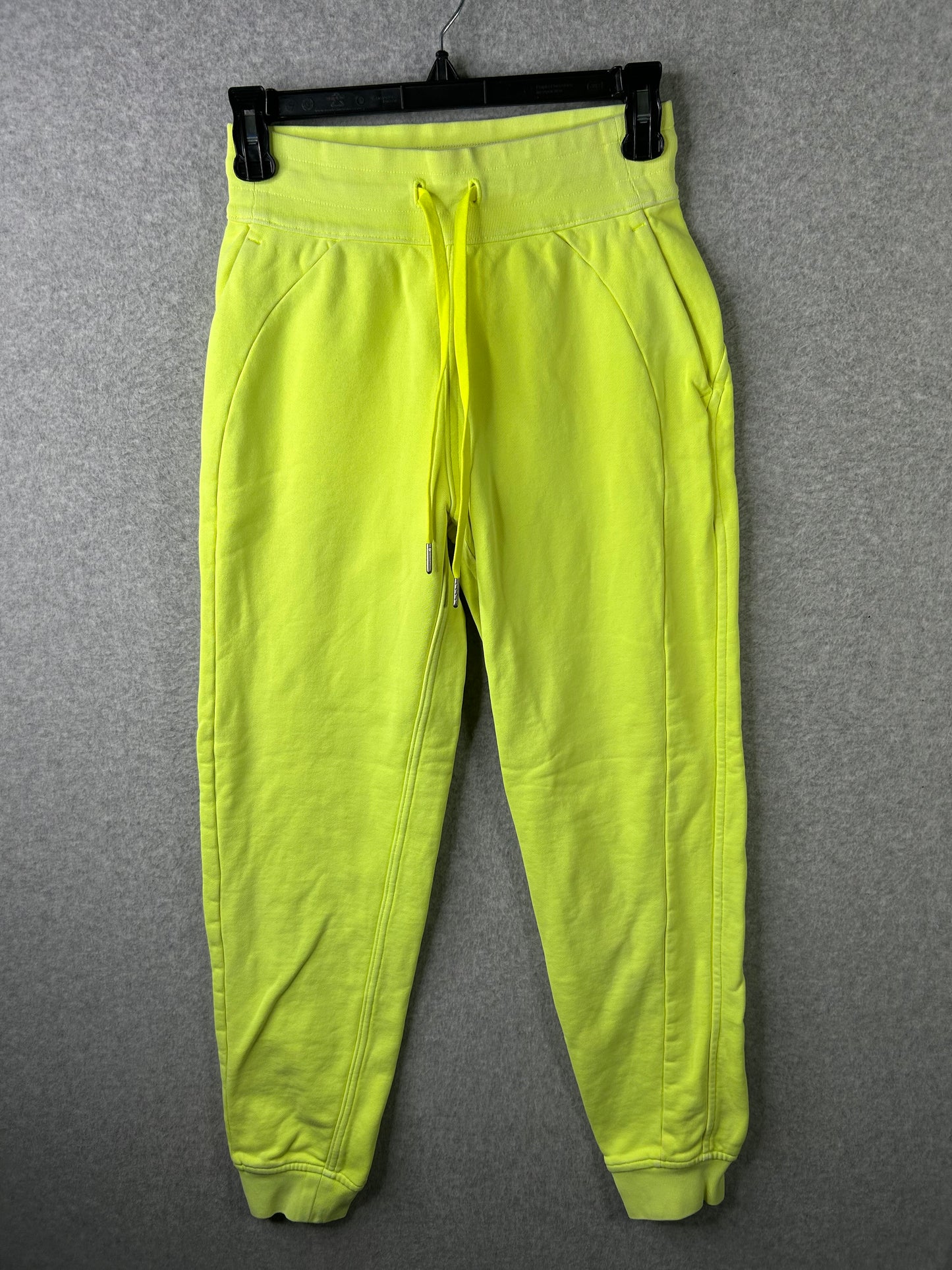 Lululemon Scuba High-Rise French Terry Jogger Size 2 Neon Garment Dye Solid Highlight Yellow