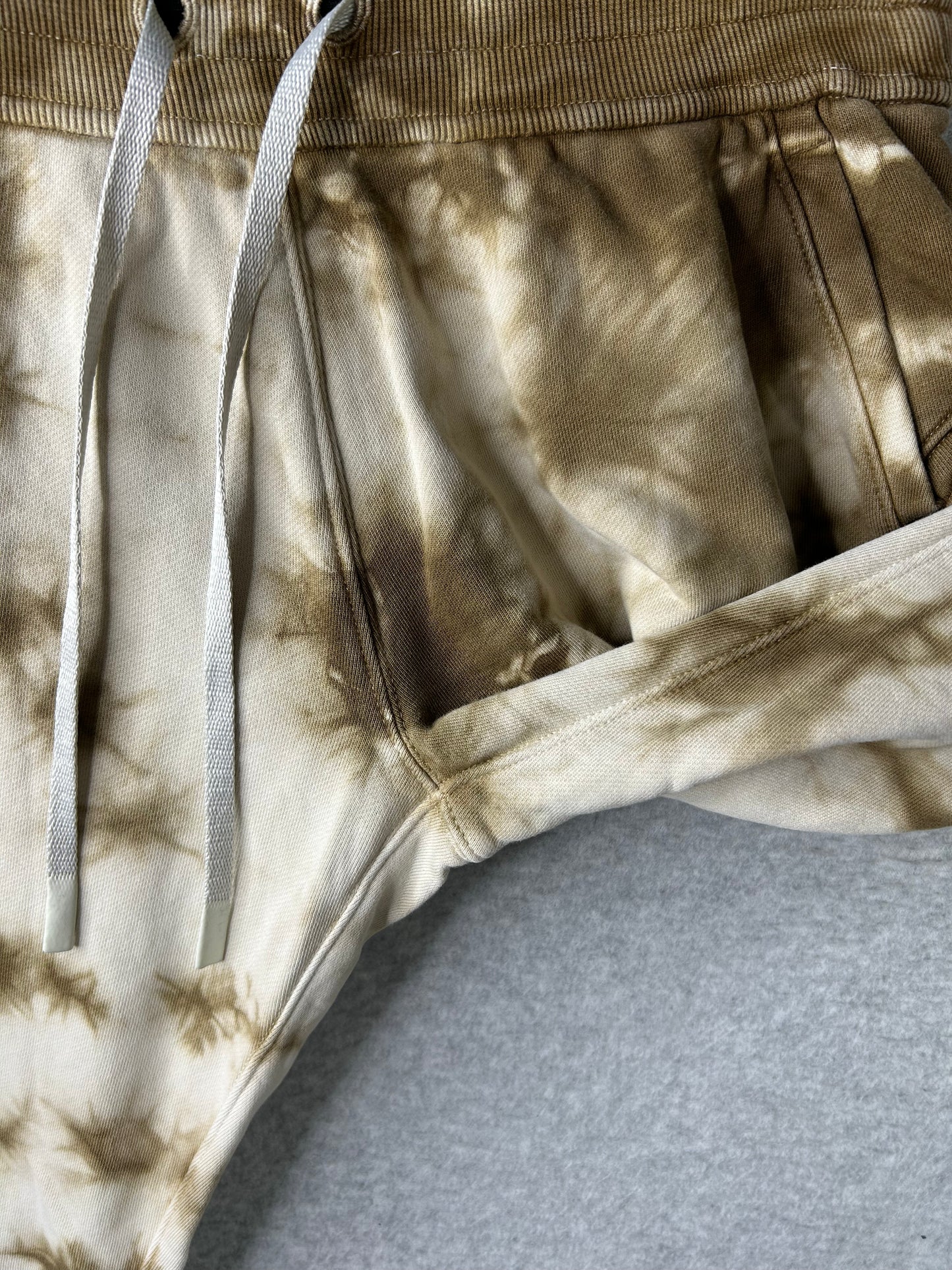 Lululemon Warm Down Jogger Size 4 Earth Dye Sand