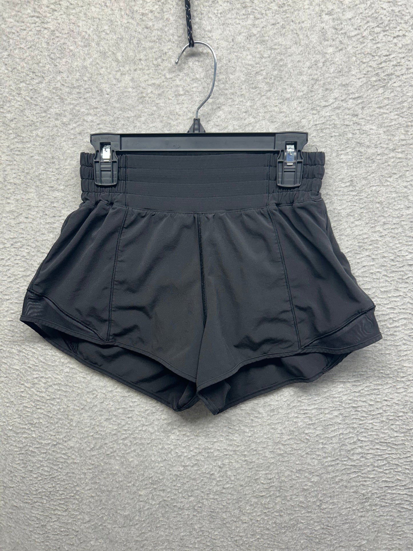 Lululemon Hotty Hot Short High-Rise 2.5" Size 2 (Square) Black