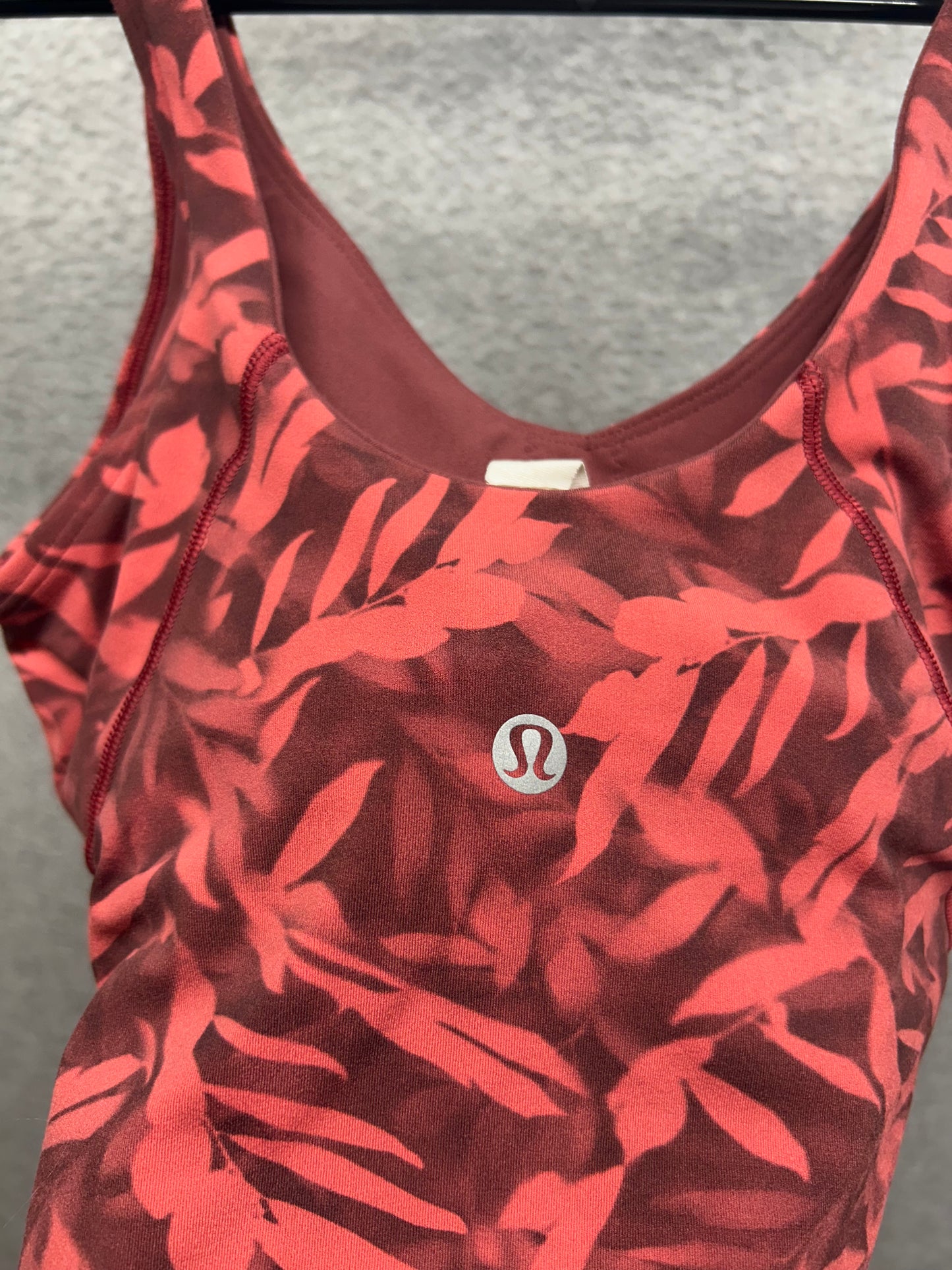 Lululemon Align Cropped Tank Top Size 4 Spray Leaf Fireside Red Multi