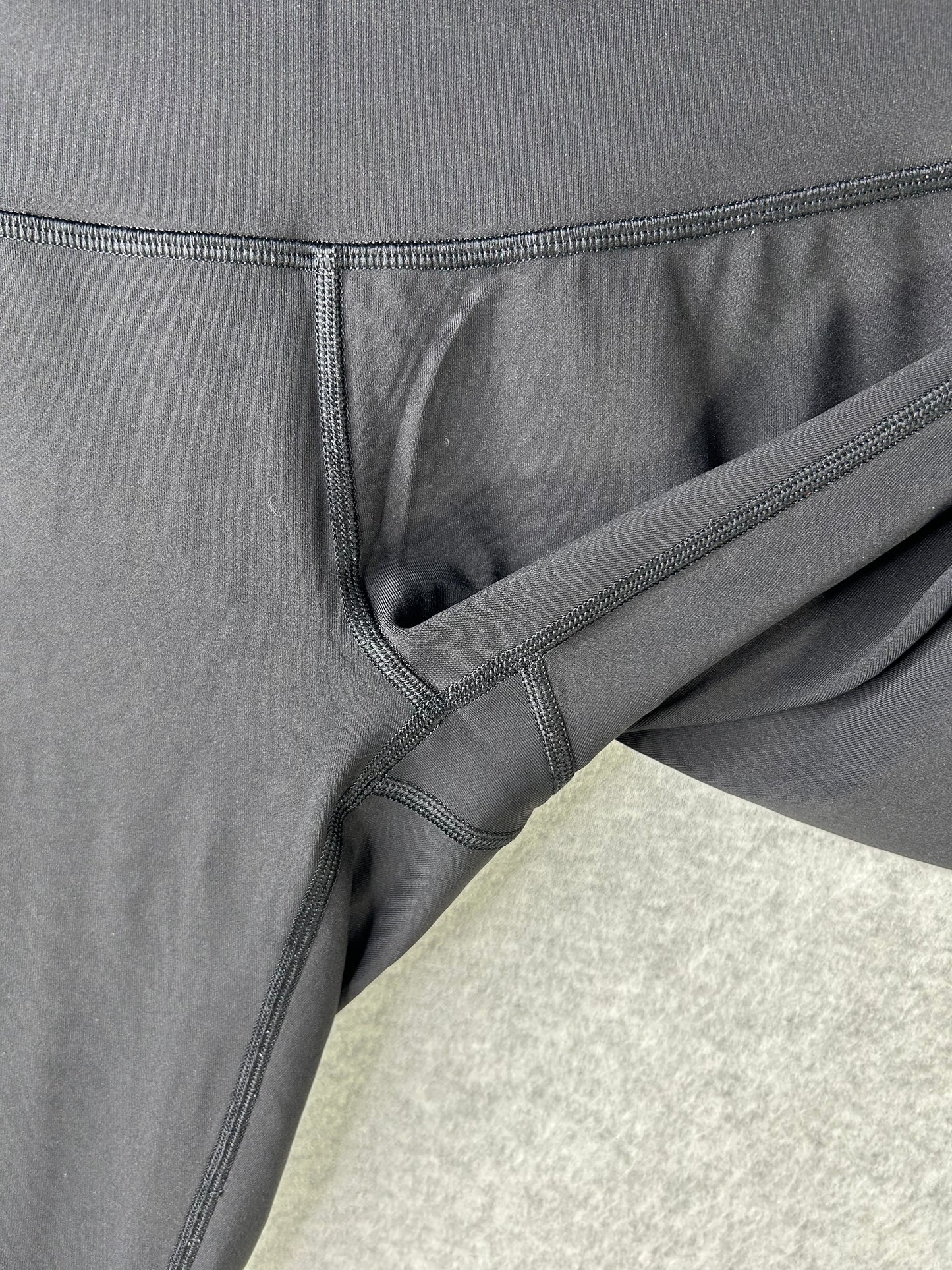 Lululemon Wunder Under High-Rise Tight 25" Full-On Luxtreme Size 6 Black