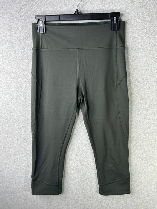 Lululemon In Movement Crop Everlux 20" Size 8 Evergreen