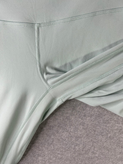 Lululemon Align High-Rise Pant 25" Size 6 Kohlrabi Green