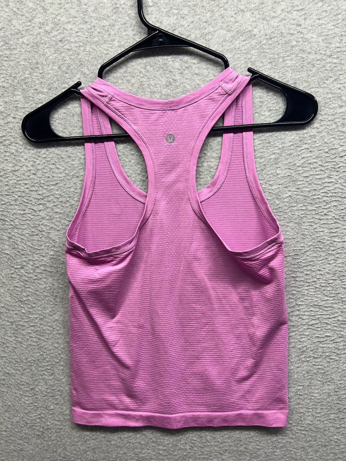 Lululemon Swiftly Tech Racerback Tank Top 2.0 Race Length Size 4 Pink Blossom
