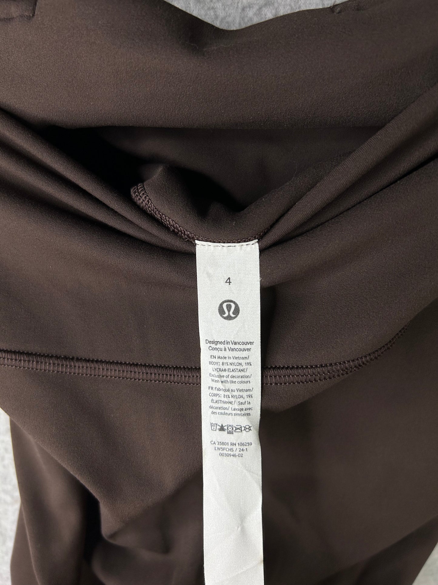 Lululemon Align High-Rise Mini-Flare Pant Size 4 Espresso (Square Dot)