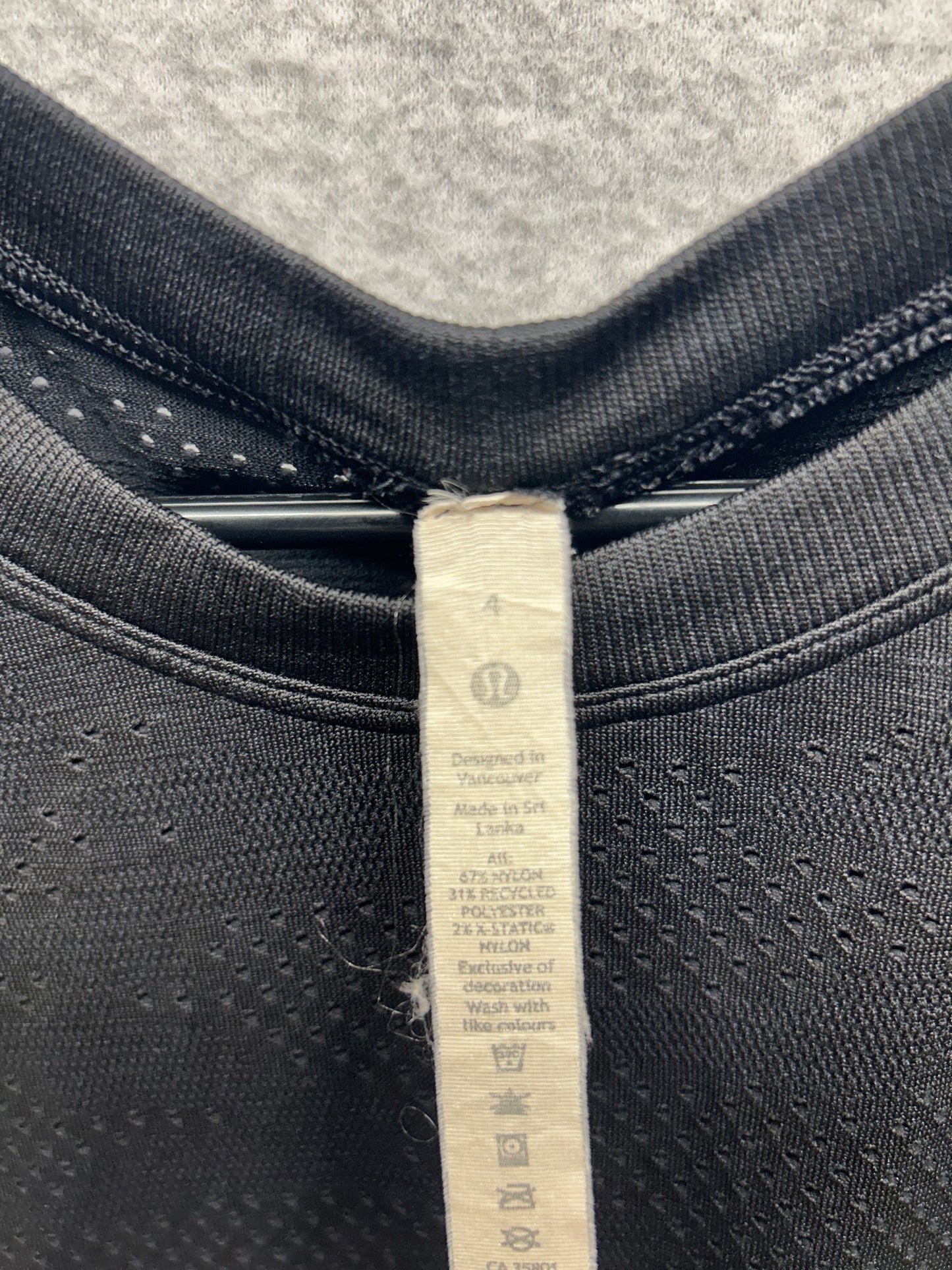 Lululemon Train to Be Tank Top Size 4 Black