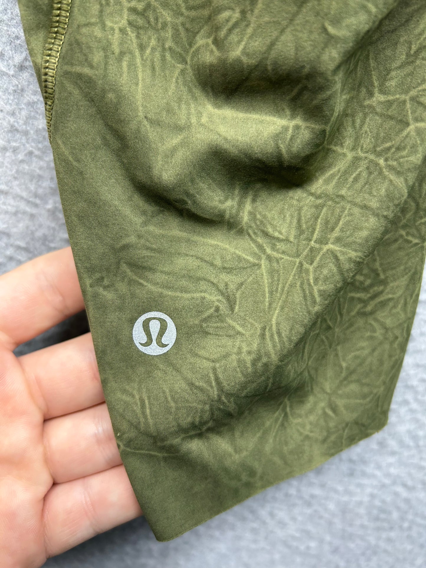 Lululemon Fast and Free Short 10" Size 4 Ice Wash Moss Green
