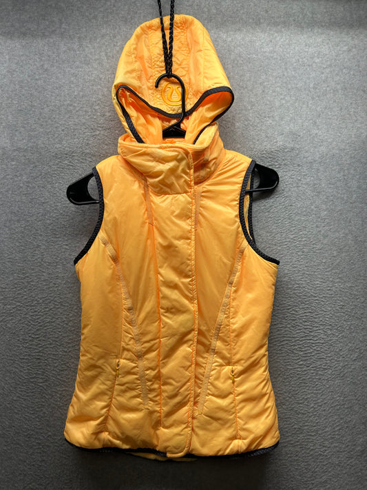 Lululemon Glacier Vest Women’s Size 4 Yellow Fleece Lined Puffer Removable Hood