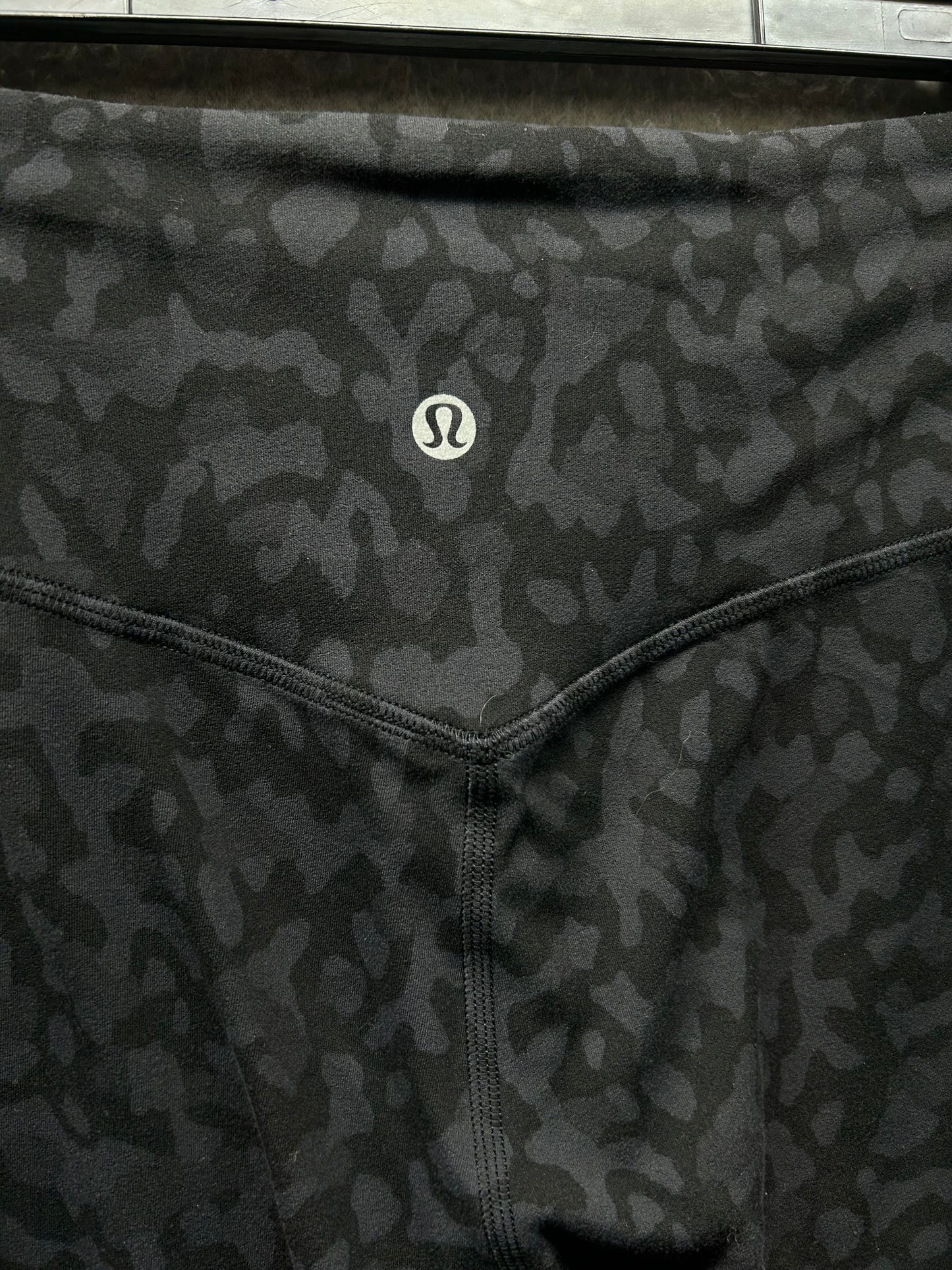 Lululemon Align Jogger 28" Size 8 Formation Camo Deep Coal Multi