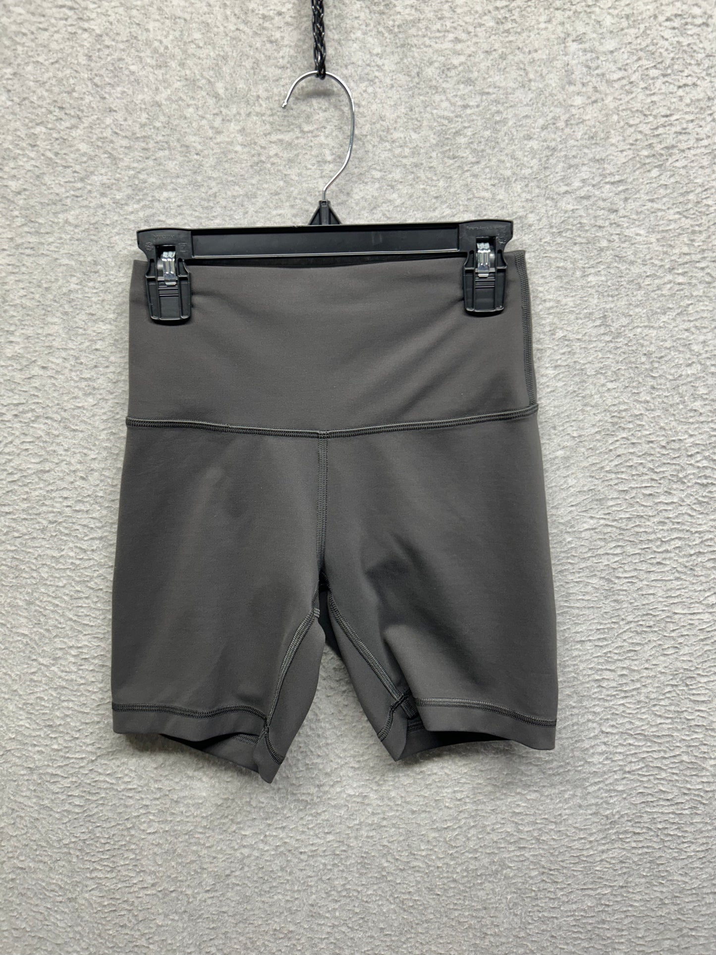 Lululemon Wunder Train High-Rise Short 6" Size 4 Warm Ash Grey