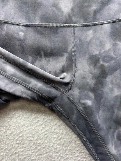 Lululemon Align High-Rise Crop 24" Size 6 Diamond Dye Pitch Grey Graphite Grey