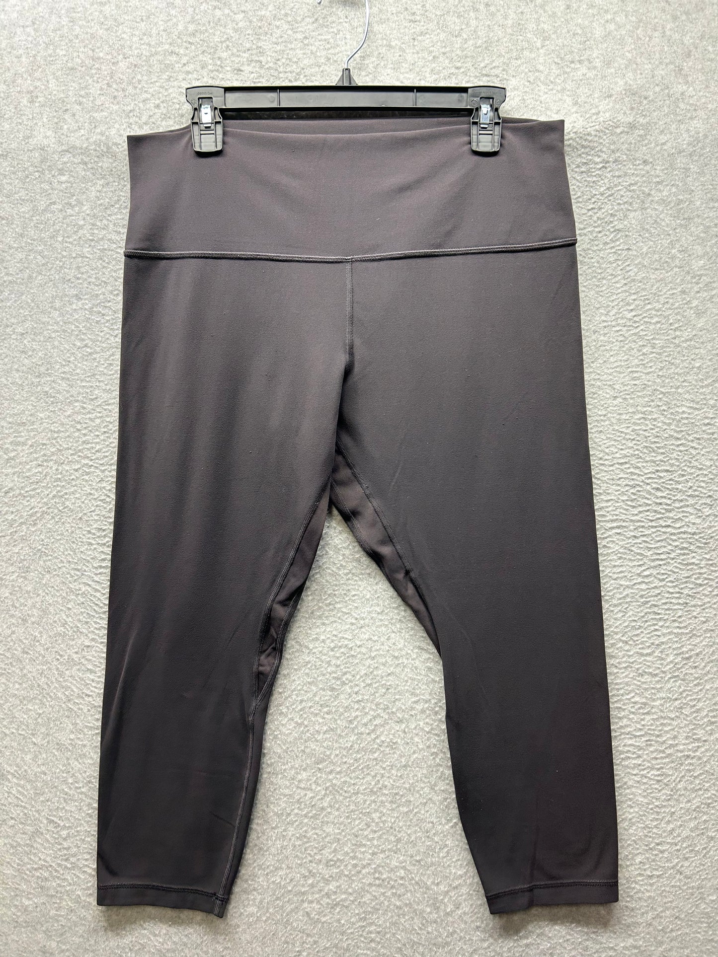 Lululemon Align Crop 23" Size 14 Black