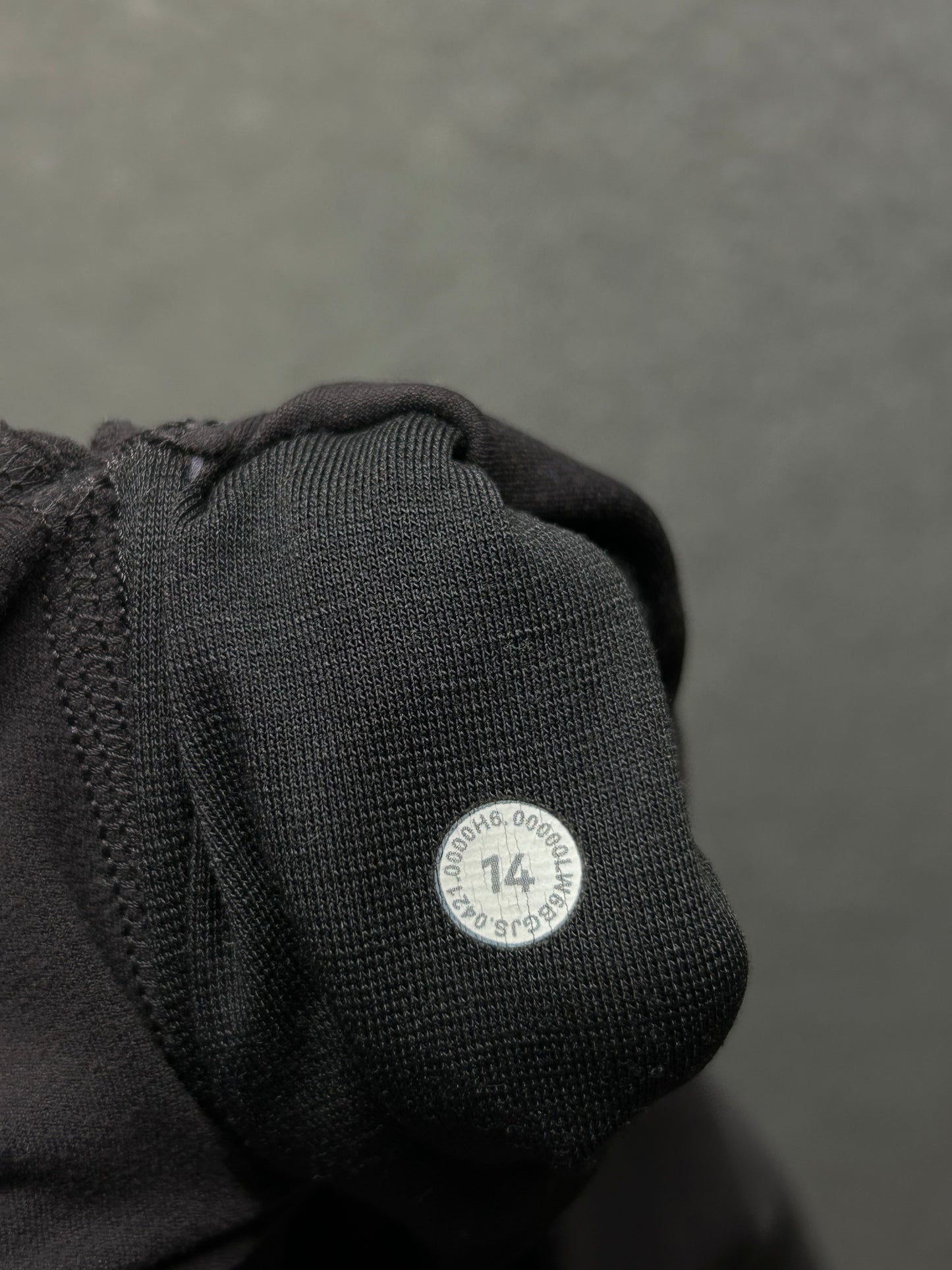 Lululemon Align Crop 23" Size 14 Black