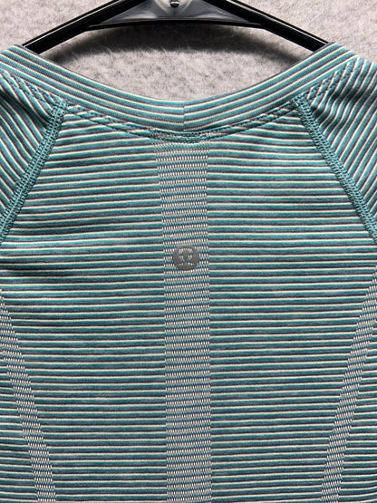 Lululemon Swiftly Tech Short-Sleeve Shirt 2.0 Hip Length Size 6 Spandex Stripe Sea Water
