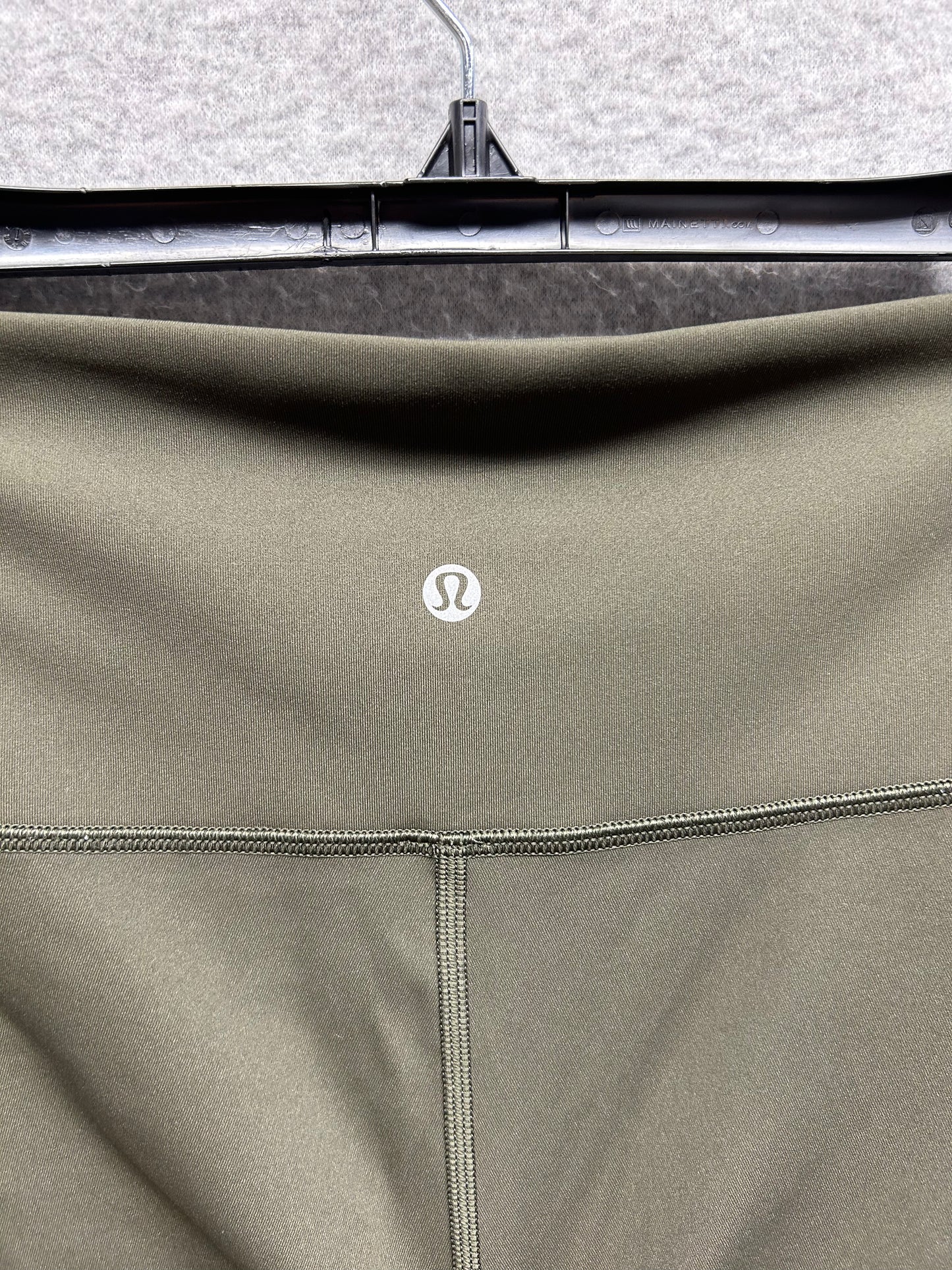 Lululemon Wunder Under Crop Luxtreme 21" Size 6 Dark Olive