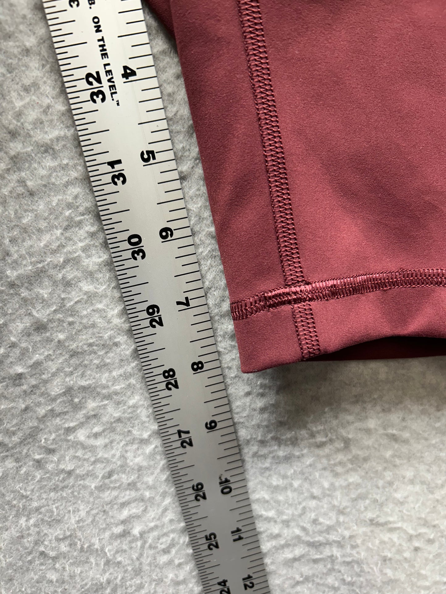 Lululemon Wunder Train Contour Fit High-Rise Short 8" Size 14 Red Merlot