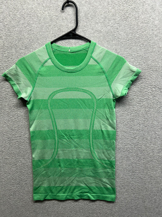 Lululemon Run: Swiftly Tech Short Sleeve Size 6 Heathered Green Bean