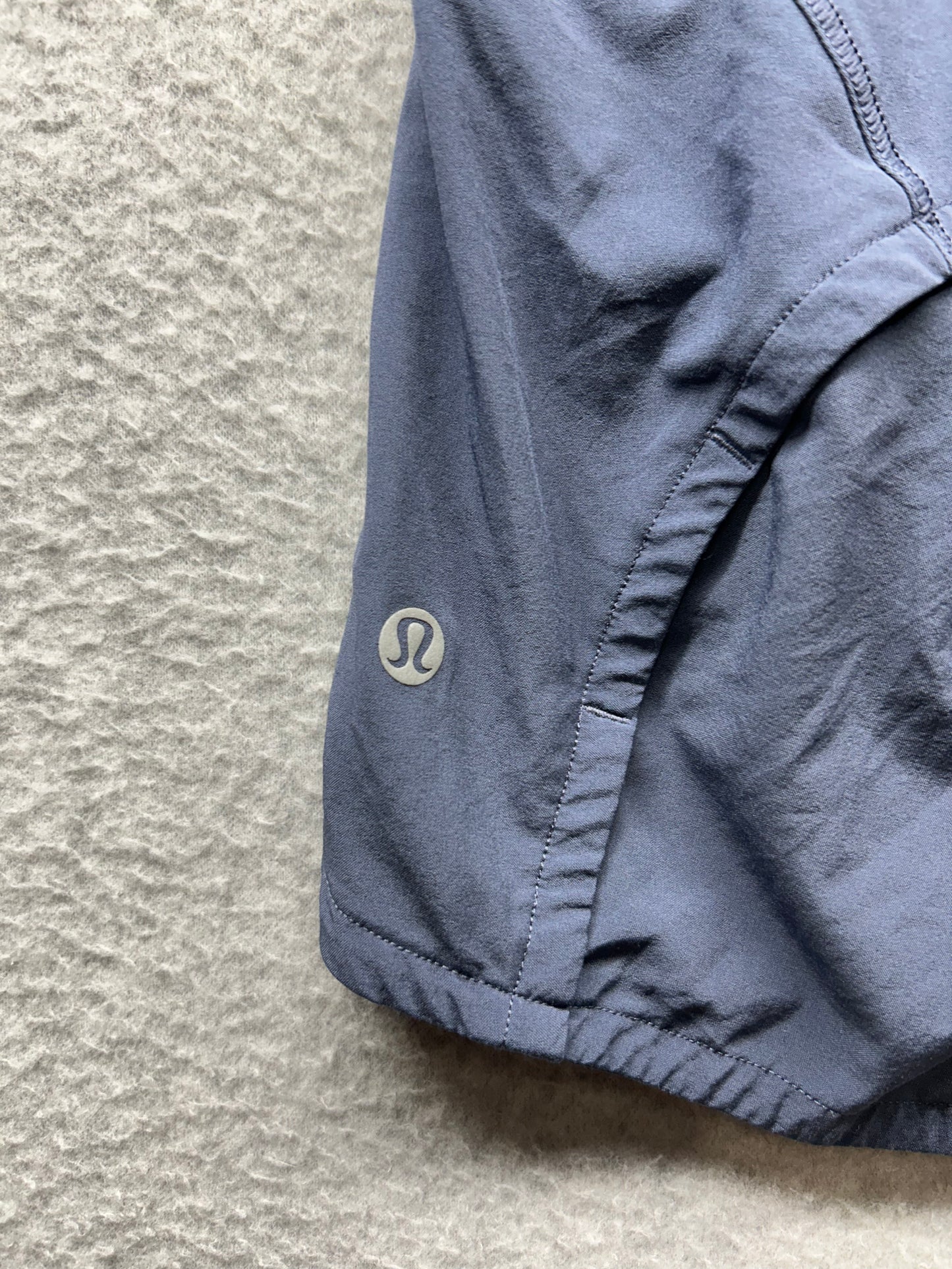 Lululemon Run Times Short II 4" Size 4 Shadow Blue