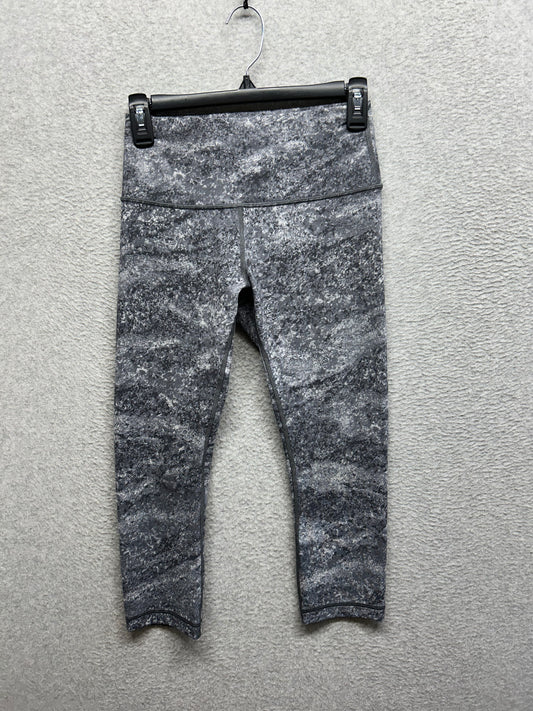 Lululemon Wunder Under Crop Hi-Rise 21" Size 6 Area Ice Grey