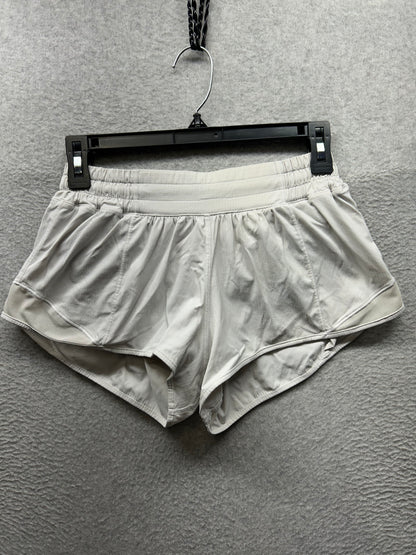 Lululemon Hotty Hot Short II 2.5" Size 6 Reg White