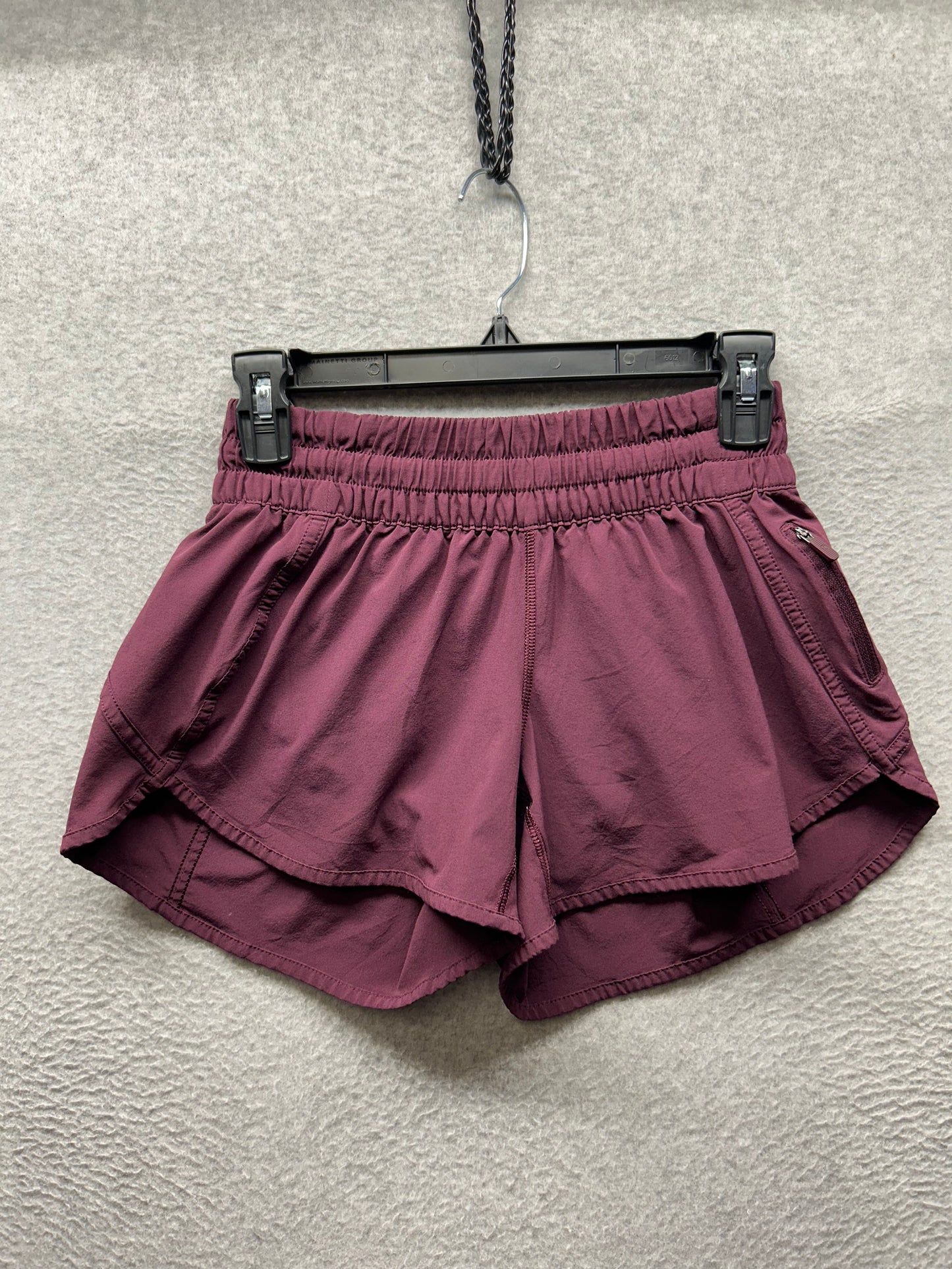 Lululemon Tracker Short V 4" Size 8 Deep Luxe