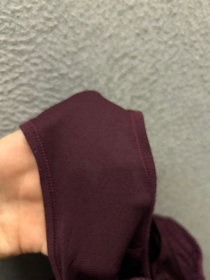 Lululemon Tracker Short V 4" Size 8 Deep Luxe