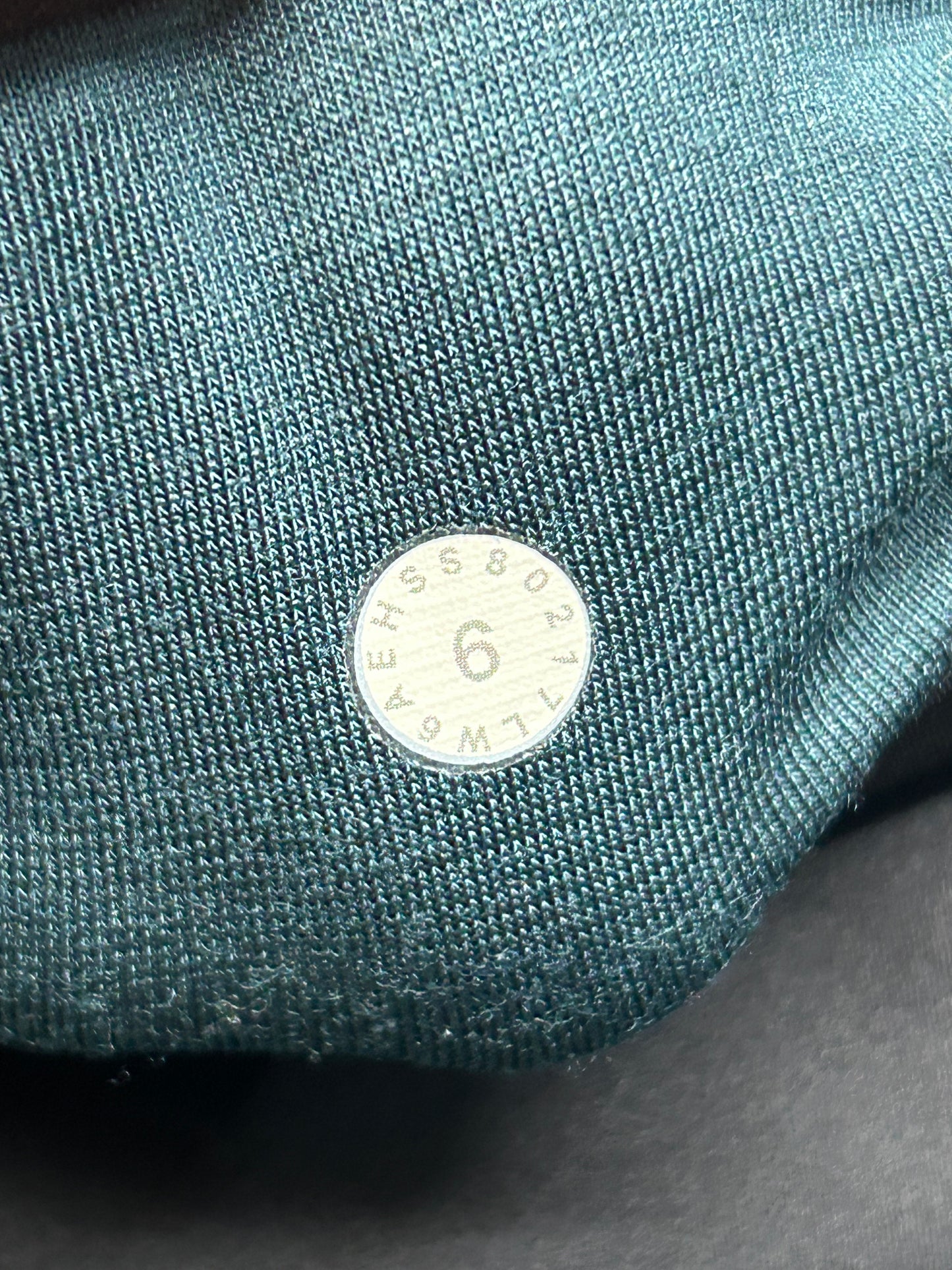 Lululemon Run The Day Crop 17" Size 6 Submarine