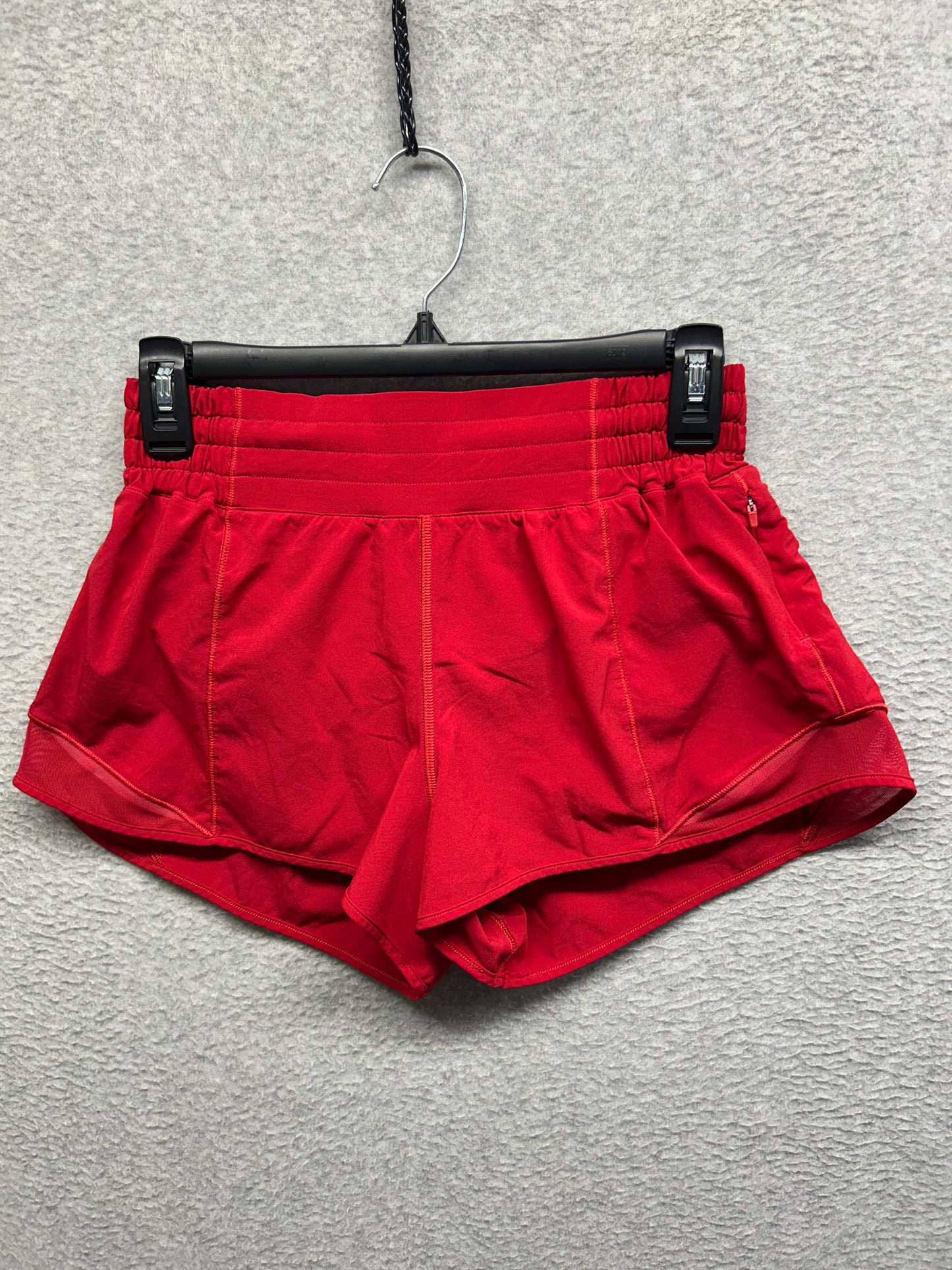 Lululemon Hotty Hot High-Rise Short 2.5" Size 6 Dark Red