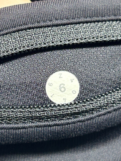 Lululemon Run Times Short Size 6 Teeny Check Print White Black