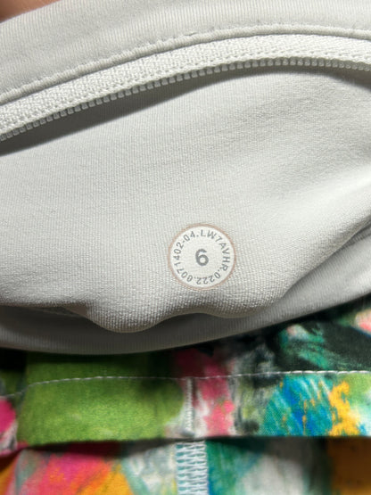 Lululemon Speed Up Low-Rise Lined Short 2.5" Size 6 No Limits White Multi