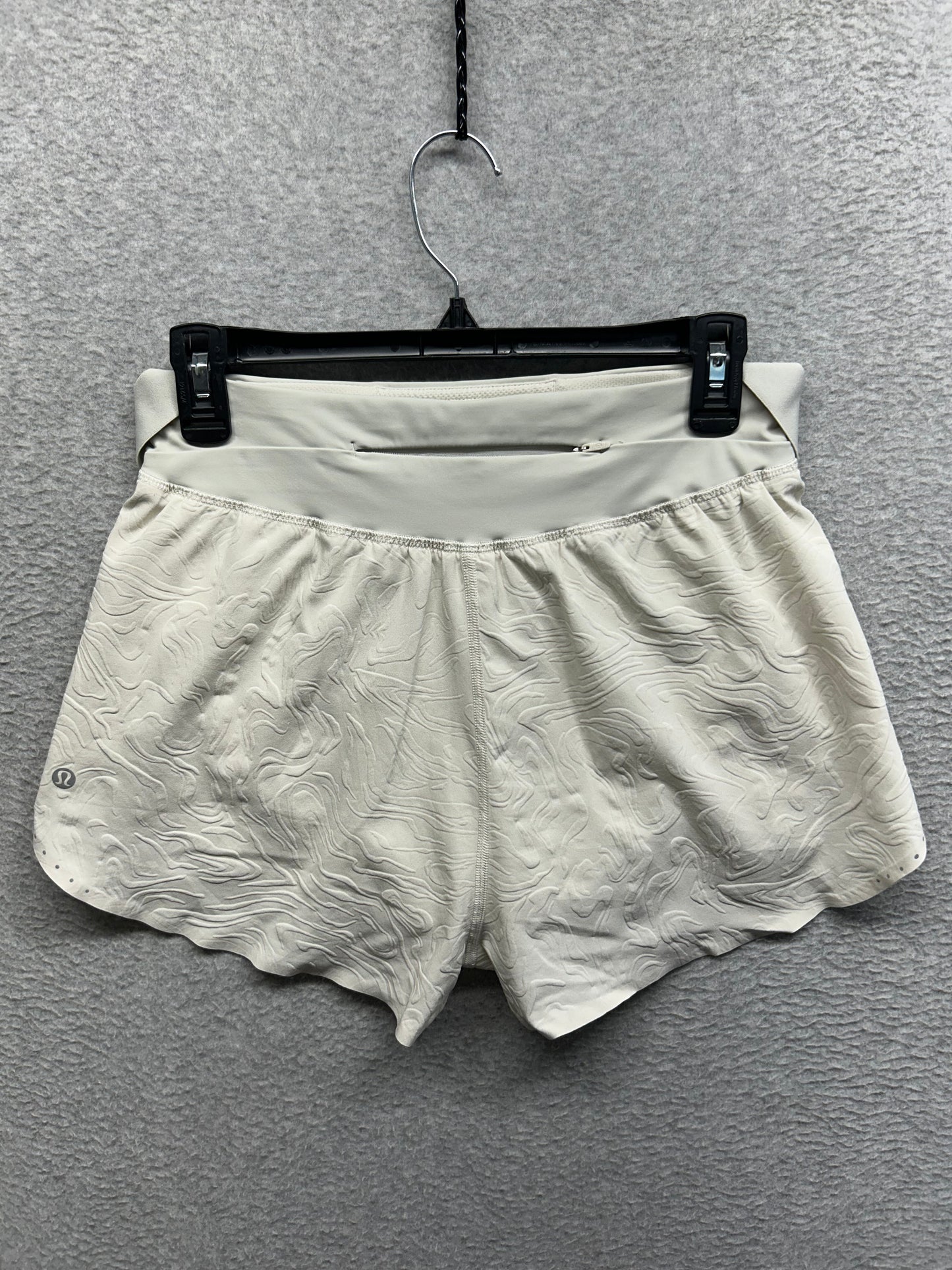 Lululemon Fast and Free High-Rise Short 2" Size 6 In-Sense Emboss Mini Bone