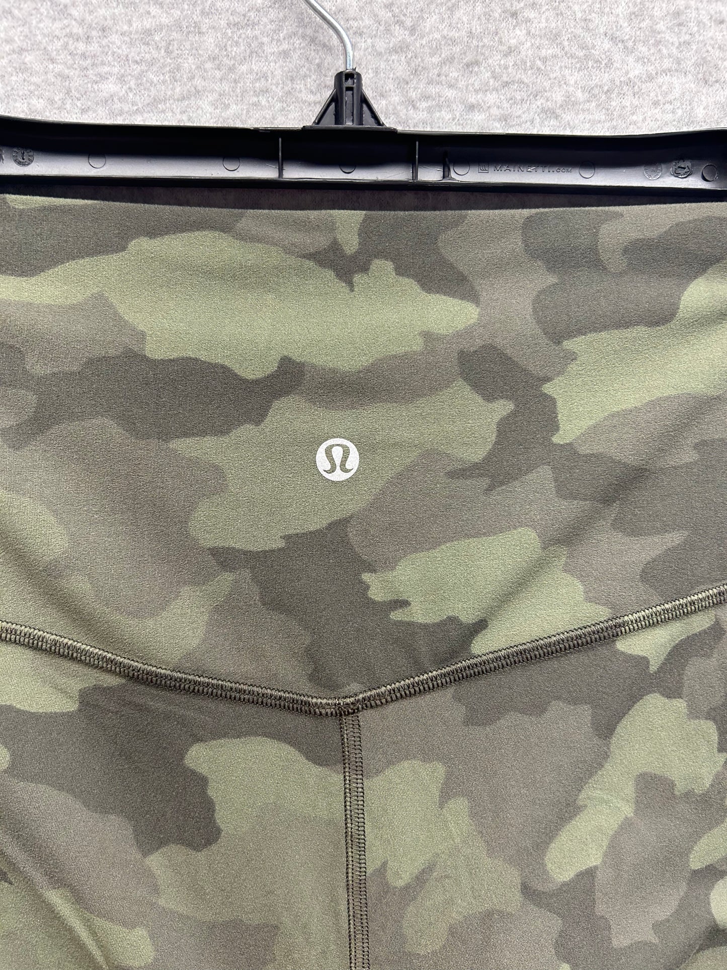Lululemon Align Crop 21" Size 8 Heritage 365 Camo Green Twill Multi